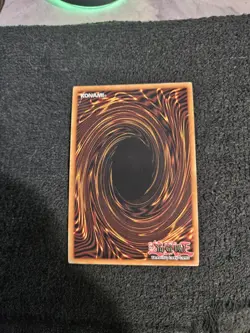 Yugioh! Blue-Eyes White Dragon - Unlimited ed Ultra Rare - SDBE-EN001 - Image 2
