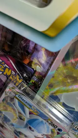 Pokemon TCG Glaceon V STAR Special Collection Box Sealed Evolving Skies Pack - Image 2