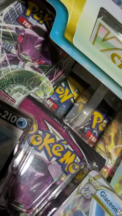 Pokemon TCG Glaceon V STAR Special Collection Box Sealed Evolving Skies Pack - Image 3