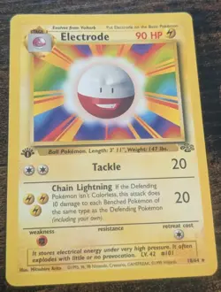Electrode 18/64 Pokemon TCG Jungle Set 1st Edition Misprint Error MP - Image 1