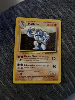 Machoke 034/102 Base Set Regular Pokemon Card - Image 1