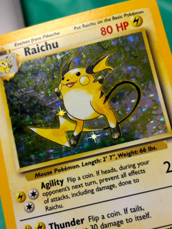 Raichu 14/102 Base Set Holo Rare Unlimited 1999 Pokemon TCG WOTC MP/HP Card - Image 3