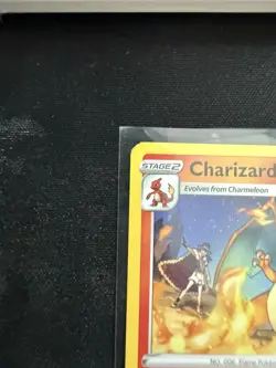 Charizard - 001/015 - Pokemon Card Vivid Voltage - Image 3