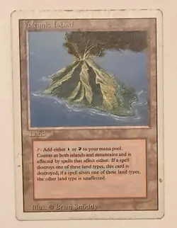 Volcanic Island - Revised Edition (1994) | MTG Dual Land | HP | Edge Wear - Image 1