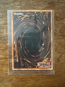 YuGiOh Blue-Eyes White Dragon SDK-001 Ultra Rare Unlim MP - Image 2