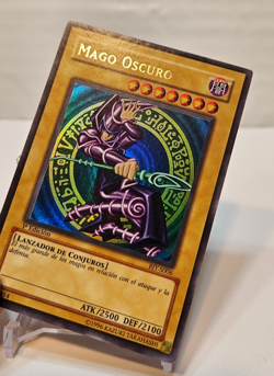 Dark Magician BIY-S006 Ultra Rare 1st Edition SPANISH Yugioh 922 - Image 4