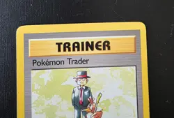 Pokemon Trainer Pokemon Trader 77/102 Base Set Vintage WOTC Rare - Image 3