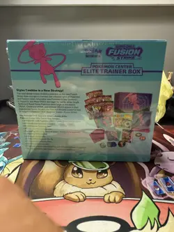 Pokemon TCG Sword & Shield-Pokemon Center Fusion Strike Elite Trainer Box New - Image 2