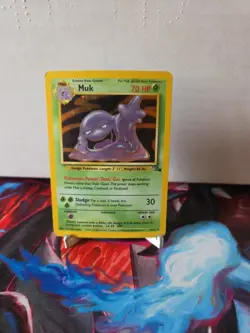 1999 Pokemon TCG Muk Fossil Holo Card 13/62 Unlimited Rare, MP Condition - Image 1