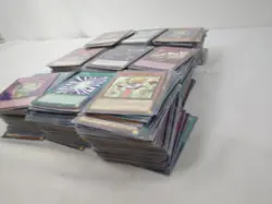 900+, 99% Sleeved NM Yugioh Mixed Cards Lot w Commons & More, Some 1st Editions - Image 4
