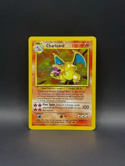 Pokemon Charizard Holo 4/102 Base Set Unlimited - Near Mint - Gradable - Image 3