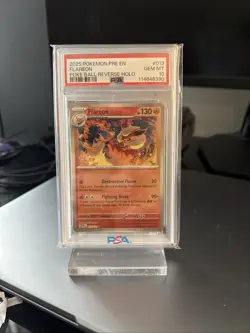 2025 POKEMON PRE EN-PRISMATIC EVOLUTIONS POKE BALL REVERSE HOLO FLAREON PSA 10 - Image 1