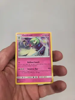 Gardevoir 141/214 Cosmos Holo Pokemon TCG Lost Thunder Near Mint - Image 2