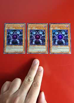 3X Yu-Gi-Oh! Caius The Shadow Monarch (SDDE-EN001), ULTRA RARE, 1st EDITION, LP - Image 1