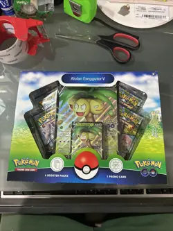 Pokemon GO TCG Trading Card Game: Alolan Exeggutor V Box - 4 Booster Packs 820650870545 - Image 1