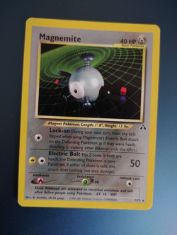 Pokemon Magnemite 7/75 Neo Discovery Holo WotC Card - Image 1