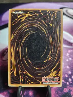 YUGIOH • BLUE-EYES WHITE DRAGON • SUPER RARE • SKE-001 - Image 2