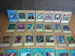 Vintage Yu-Gi-Oh TCG Lot of 46/50 (SKE) Starter Deck Kiaba Evolution Cards - Image 2