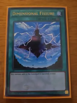YUGIOH Ultra Rare Dimensional Fissure DUSA-EN060 1st Edition - Image 1