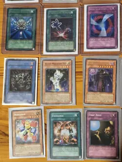 Vintage Yugioh Collection All Holo, SDK Blue Eyes White Dragon - Image 3