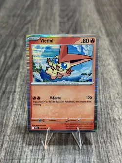 Pokemon TCG Victini Holo Black Bolt 012/086 SV Rare Card (NM Condition) - Image 1