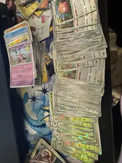 Pokemon 151 HOLO LOT - 400+ HOLOS SHIPPED IN an ETB STOCK UP FOR THOSE BINDERS - Image 1