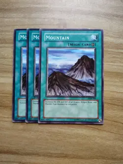 Yu-Gi-Oh! - Mountain 3X - Full Playset - Image 1
