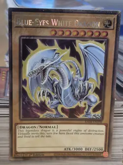 * BLUE-EYES WHITE DRAGON * 1ST EDITION PLATINUM SECRET RARE RA04-EN108 YUGIOH! - Image 1