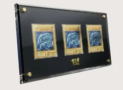 Yu-Gi-Oh! 25th Anniversary Ultimate Kaiba Blue-Eyes White Dragon Set W/Case - Image 1