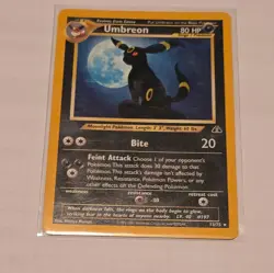 Pokemon TCG Umbreon Neo Discovery Holo Rare Card 13/75 Vintage - Image 1
