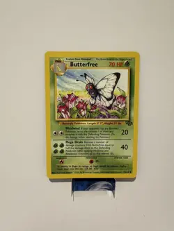 Butterfree 33/64 Jungle Set Pokemon Card WOTC NM/MINT - Image 1