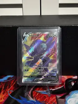 Pokemon TCG Sableye v Sword & Shield Base Set Holo Ultra Rare 194/202 - Image 1