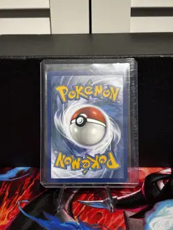 Pokemon TCG Sableye v Sword & Shield Base Set Holo Ultra Rare 194/202 - Image 2