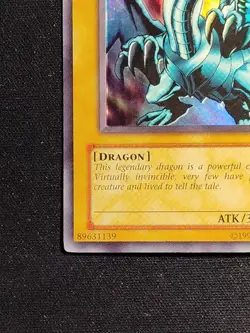 Blue Eyes White Dragon LOB-001 Ultra Rare Vintage Yu-Gi-Oh Card Played LP - Image 5