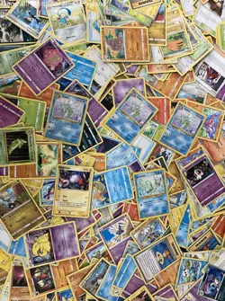 2.5LB Lot of Various Mixed Assorted Pokemon Cards TCG CCG Trading Cards - Image 3