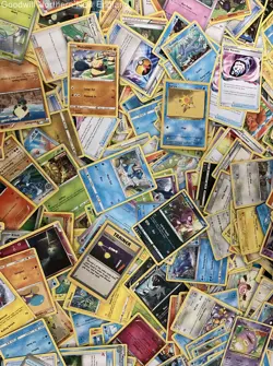 2.5LB Lot of Various Mixed Assorted Pokemon Cards TCG CCG Trading Cards - Image 3
