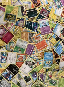 2.5LB Lot of Various Mixed Assorted Pokemon Cards TCG CCG Trading Cards - Image 3