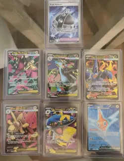 Pokemon Ultra Rare Card Collection (Charizard, Moltres, Lucario...) 32 Cards - Image 2