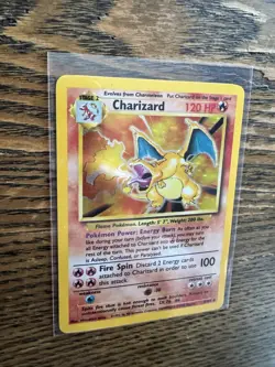 Pokemon TCG Charizard Base Set Holo Rare Card 4/102 Ungraded LP - Image 4