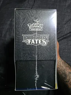 POKEMON ELITE TRAINER BOX HIDDEN FATES ETB - NEW - SEALED W/ACRYLIC CASE - - Image 4