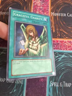 Yu-Gi-Oh! TCG Graceful Charity SDP-040 Super Rare Unlimited MP - Image 2