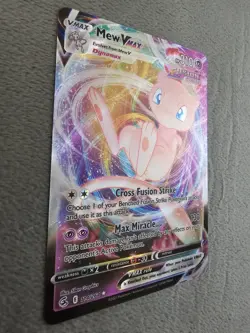 Pokemon TCG Mew VMAX Ultra Rare Holo Swsh08: Fusion Strike 114/264 NM Condition - Image 2