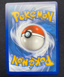 Pokemon TCG Victini VMAX Sword & Shield - Battle Styles 022/163 Holo (NM) - Image 2