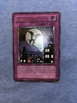 Yu-Gi-Oh! Hero Signal 1st Edition Ultimate Rare EURO Lp TLM-EN049 - Image 1