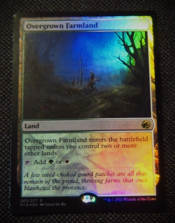 MTG FOIL OVERGROWN FARMLAND Innistrad Midnight Hunt - Image 1