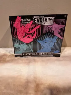 Pokemon TCG Evolving Skies Elite Trainer Box Sword and Shield, Sealed Small Tear - Image 1