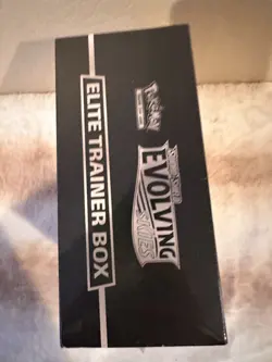 Pokemon TCG Evolving Skies Elite Trainer Box Sword and Shield, Sealed Small Tear - Image 5