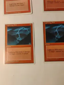 4 X Lightning Bolt , 1 From Revised, 3 X 4th Edition MTG Playset - Image 5