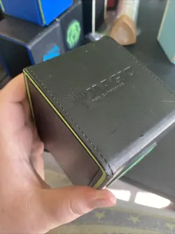 Ultrapro Golgari Alcove Deck Box MTG Magic (Slightly used) - Image 2