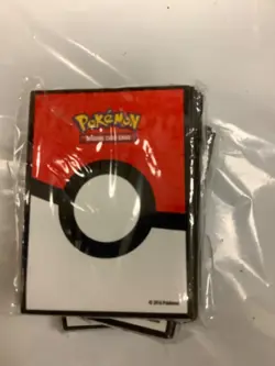 Ultra Pro: Pokemon Poke ball Sleeves 65 ct red and white - Image 1